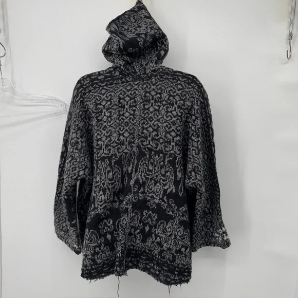 Free People whimsical Womens S over sized Black Gray Lace Pull Over Hoodie - Picture 8 of 10